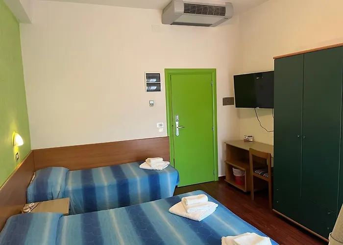 Senior Otel