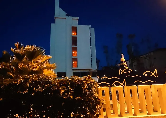 Senior 3* كاتوليكا